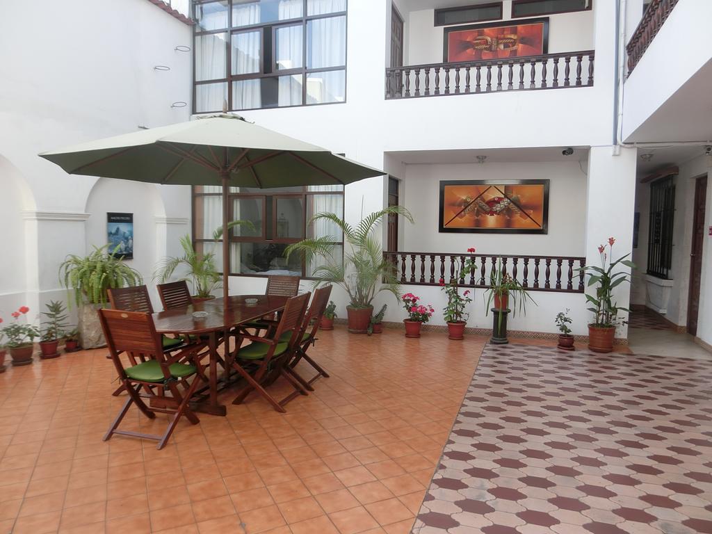 Hotel Miraflores Lodge Lima Exterior foto